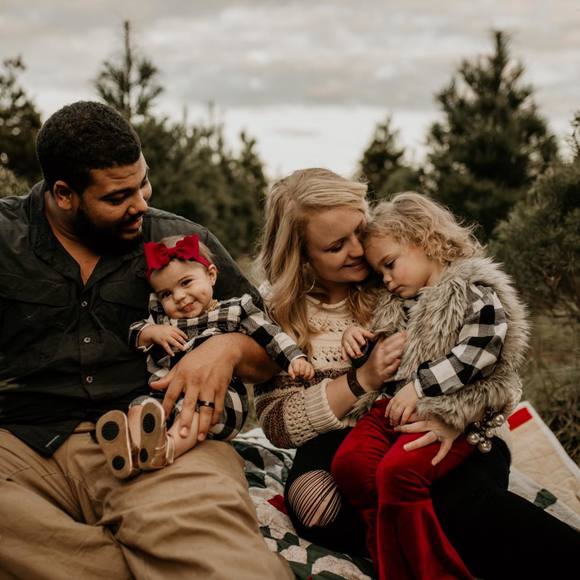 Meet your Posher, Macy - Picture 1 of 1